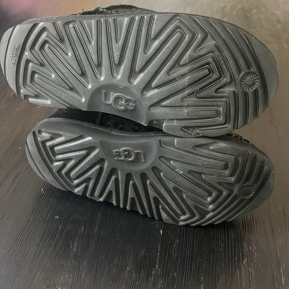 UGG Black Leopard Boots - Picture 5 of 6